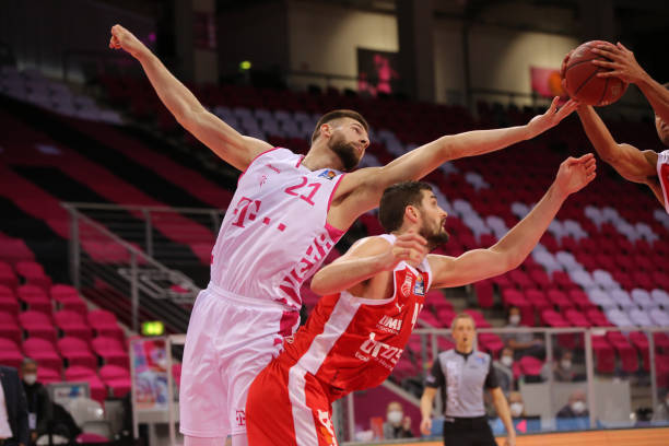 业蓬勃发展 业蓬勃发展